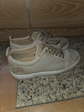 Christian Louboutin Men's Beige Canvas & Suede Low-Top Sneakers